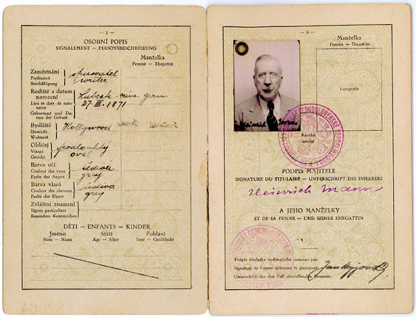 Heinrich Mann - Cestovní pas vydaný Generálním konzulátem Československé republiky v New Yorku 